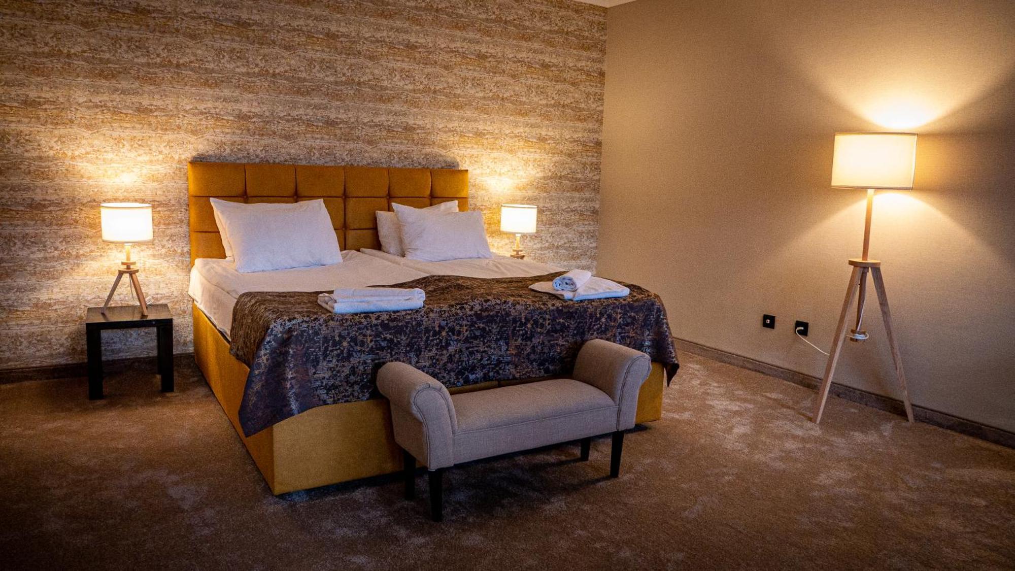 Riverside Boutique Hotel Бансько Екстер'єр фото